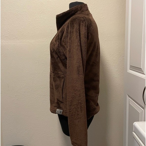 The North Face 1/4 Zip Osito Jacket - Picture 2 of 6